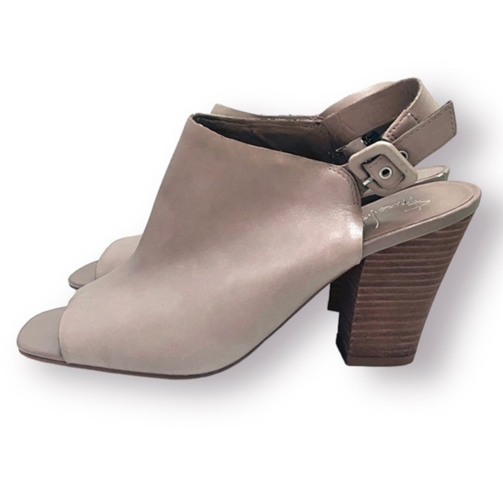 Franco Sarto Open Toe Slingback Chunky Heels size 7.5